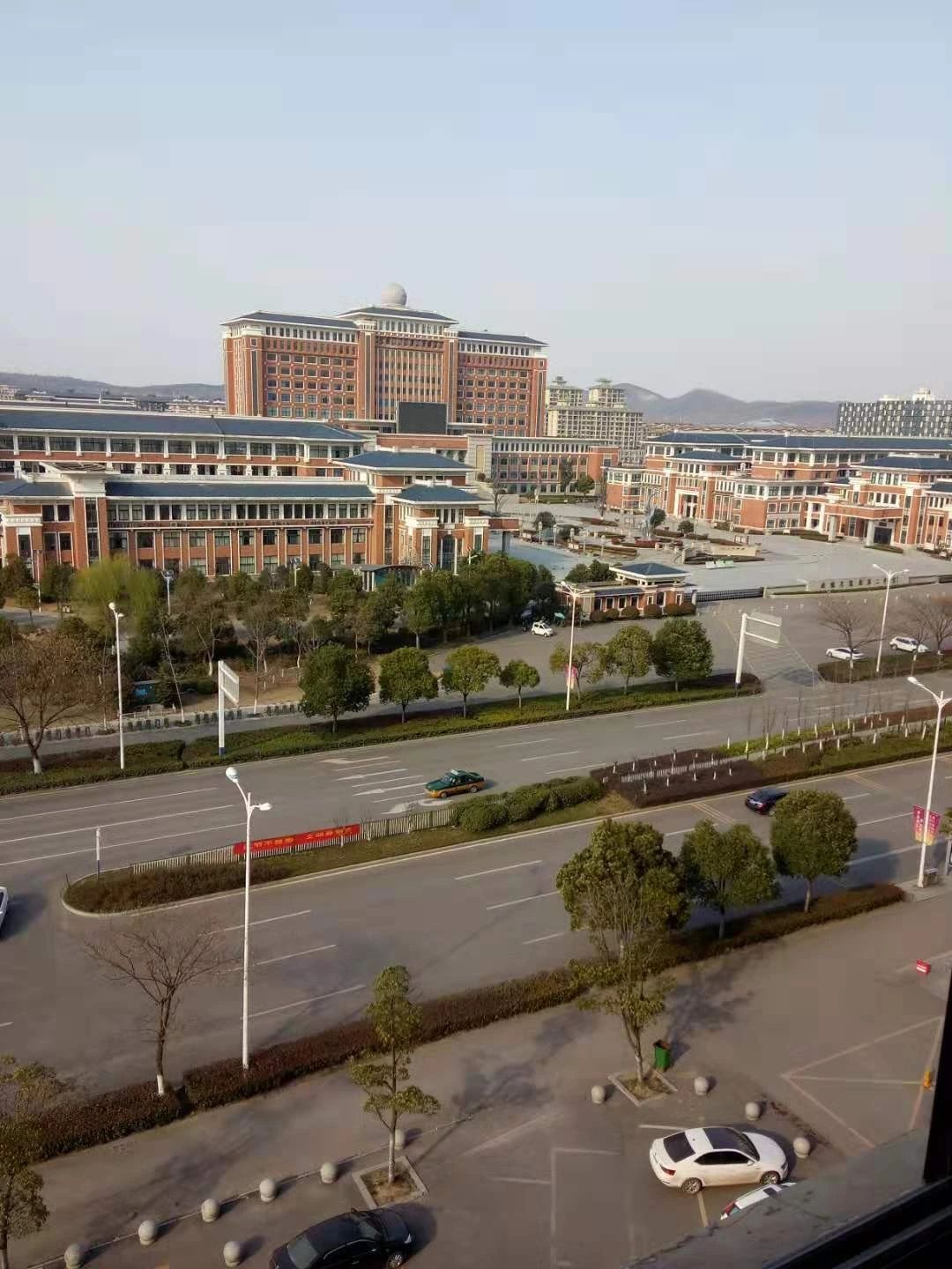 急售西湖春天,二中对面