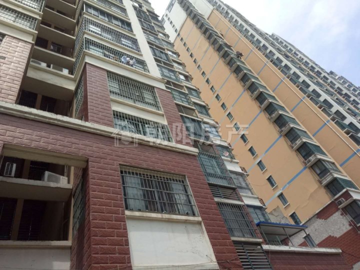 熙城熙园100平两室两厅精装吉房出售