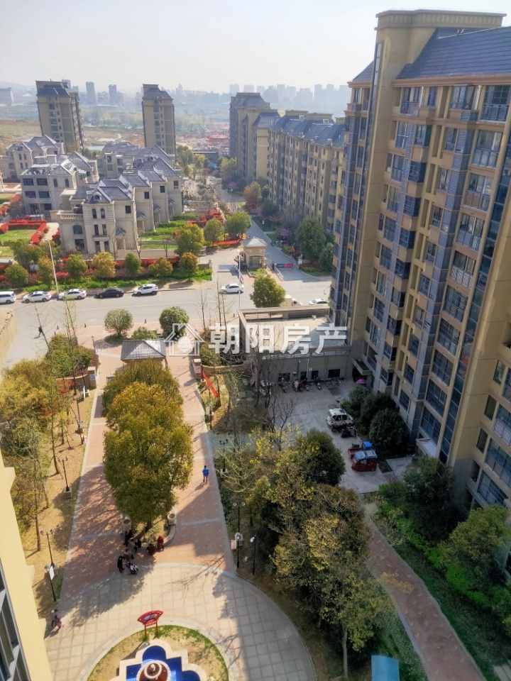 志高壹代城 3房2厅2卫 毛坯房 出售-淮南山南新区二手房-安徽淮南朝阳